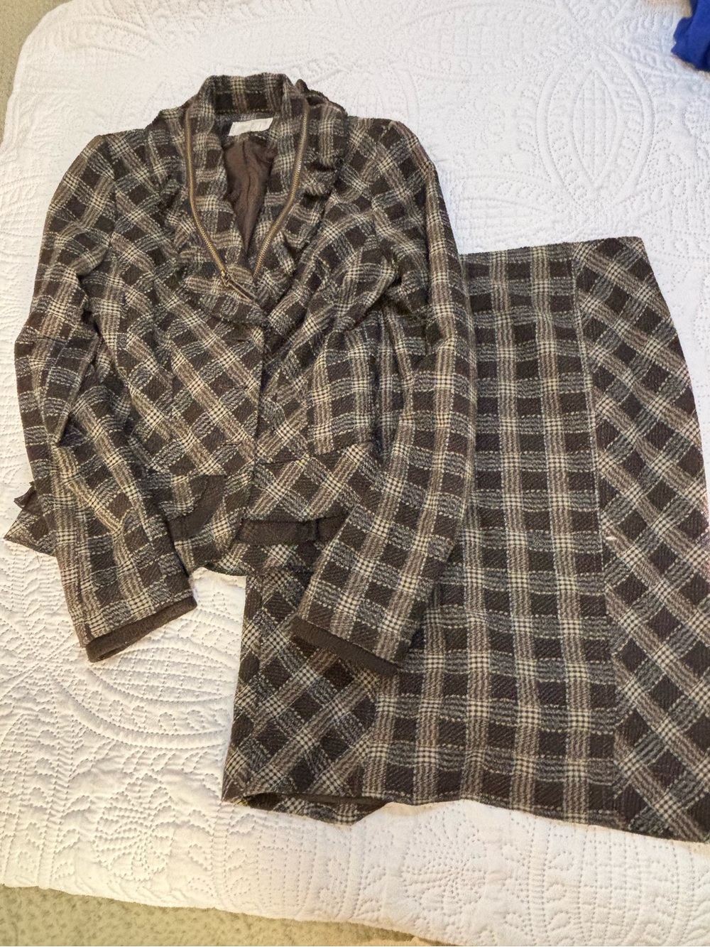 Vintage Alberto Makali Plaid 2 Piece Blazer Skirt Suit Brown Size 4